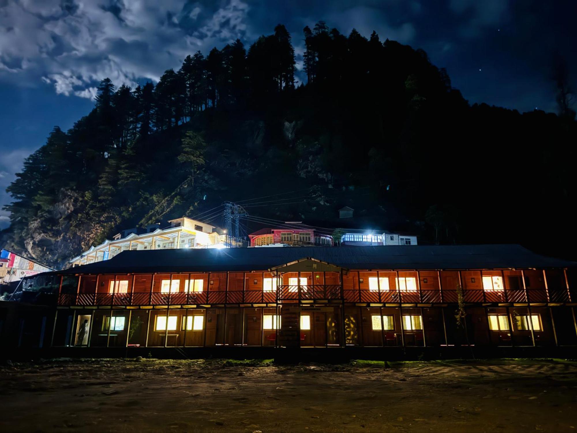 Wyndham Heritage Hotel & Resort Sharda Shardi Екстериор снимка